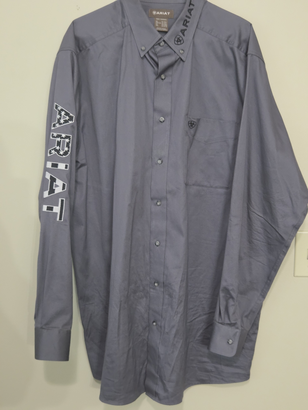 Ariat Men’s XL Tall Team Logo Twill Patriotic Western Shirt Gray